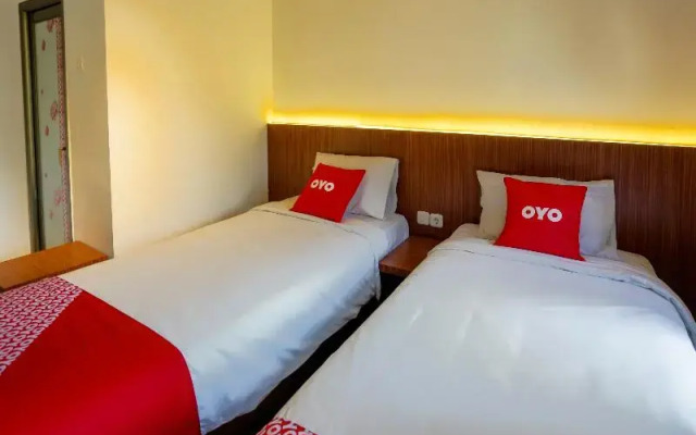 Point Inn by OYO Rooms