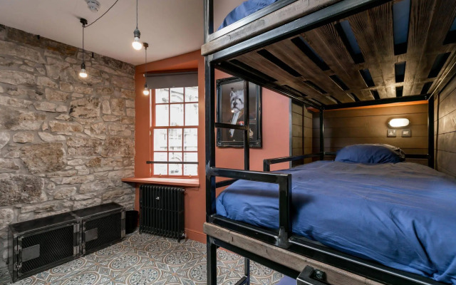 The Baxter Hostel