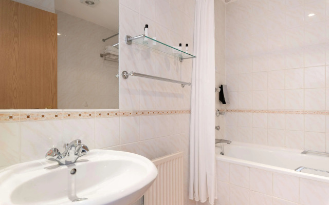 Best Western Carlton Hotel