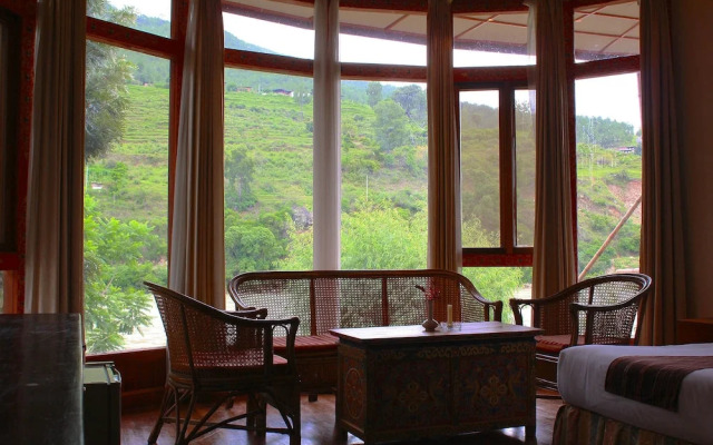 Damchen Resort