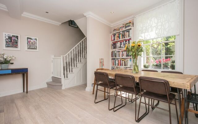 2 Bedroom Home in Kentish Town