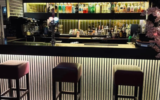 The Q Hotel