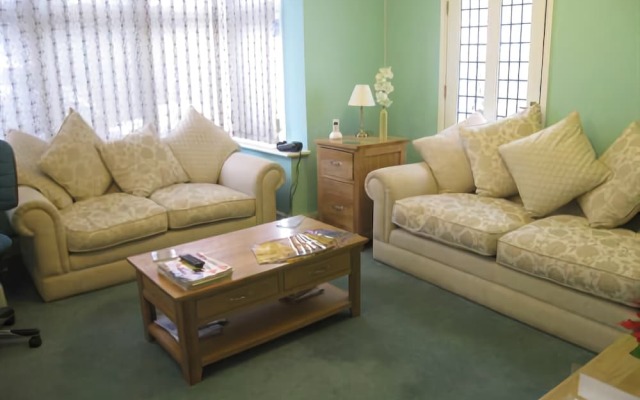 Silverwood Lodge Guest House