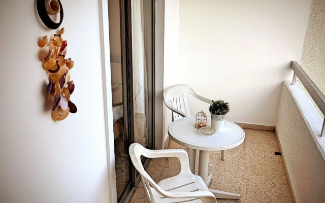 Napa Central Apartment