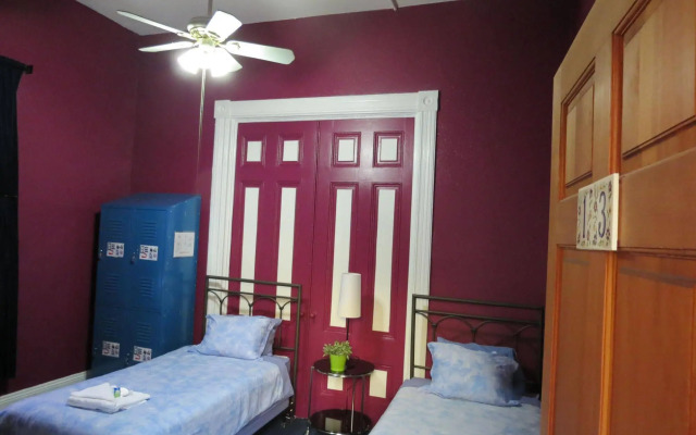 Gaslamp Hostel