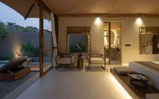 Ubud Mas Glamping Luxury Tent