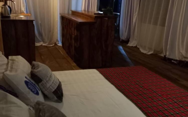 Wanale Falls Lodge