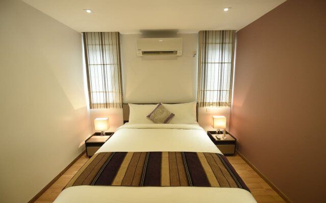 The Varsity House Inn & Serviced Apartments