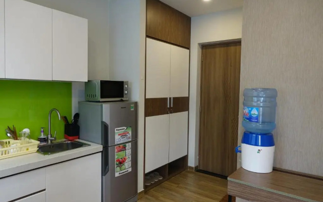Spring Light Apartment