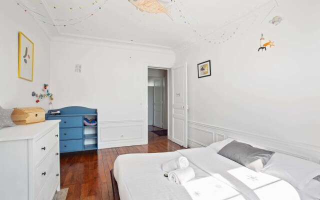 Beautiful and Charming Flat for 4 in the Centre of Paris