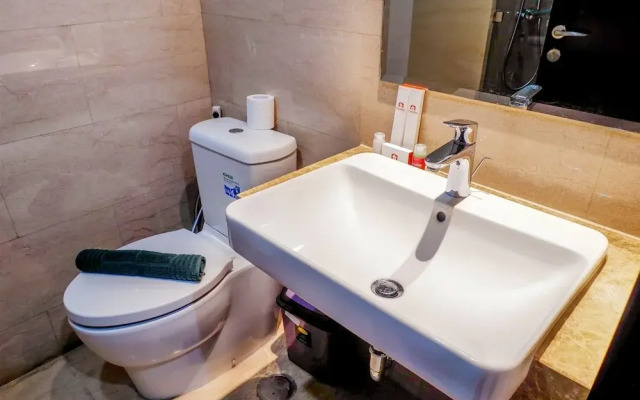 New Furnished Studio Menteng Park Apartment
