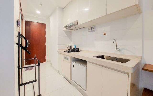 Simply Look And Restful Studio Sky House Bsd Apartment