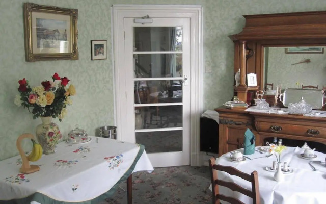 Bron Orme Hotel