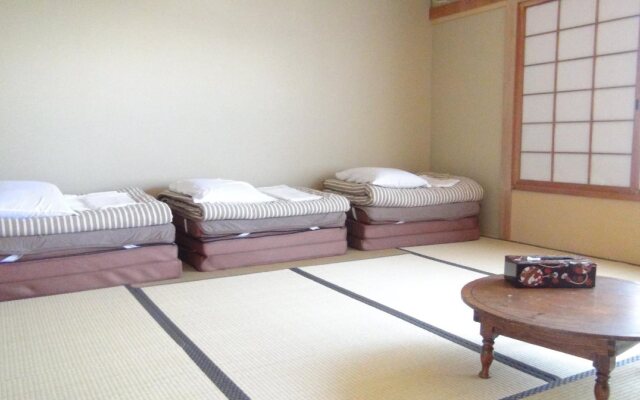 Hakodateyama Guest House - Hostel