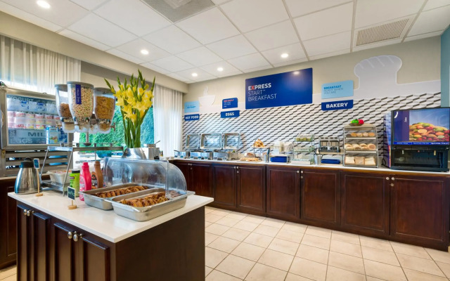 Holiday Inn Express San Jose Costa Rica Airport by IHG