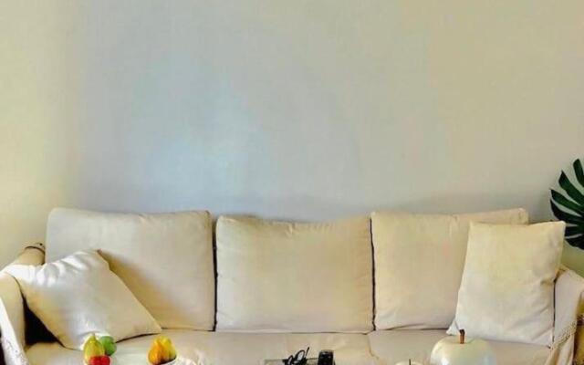 no.21house. Α Beach house in Rio,Patras