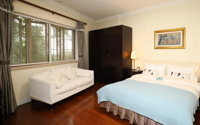 Ladoll Service Apartment
