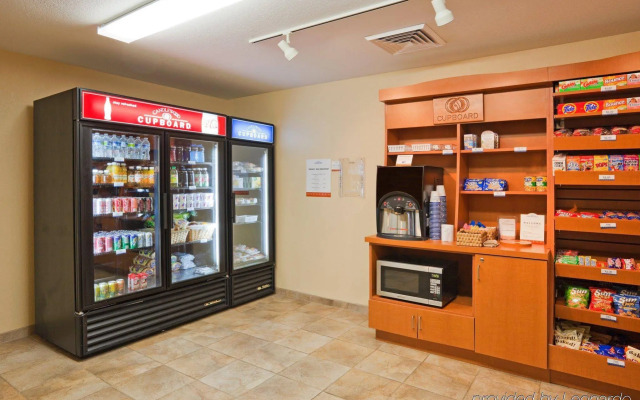 Candlewood Suites Montgomery- North by IHG