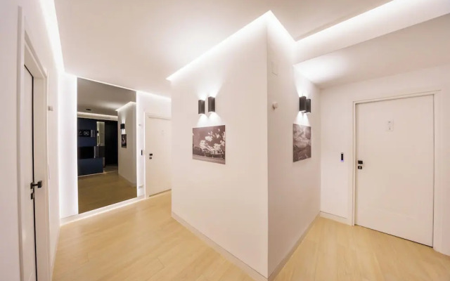 Arya Guest House