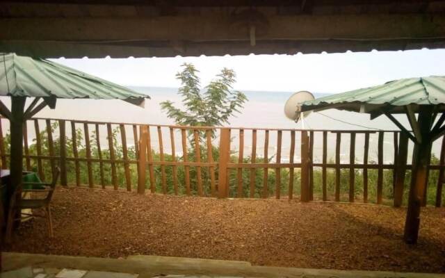 Abuesi Beach Resort