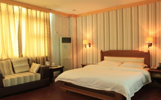 Super 8 Hotel - Guangzhou Baiyun Airport Renhe Station Inn