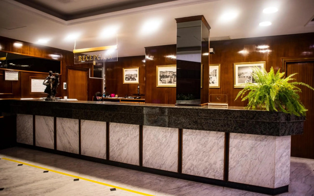 Hotel Zaragoza Royal
