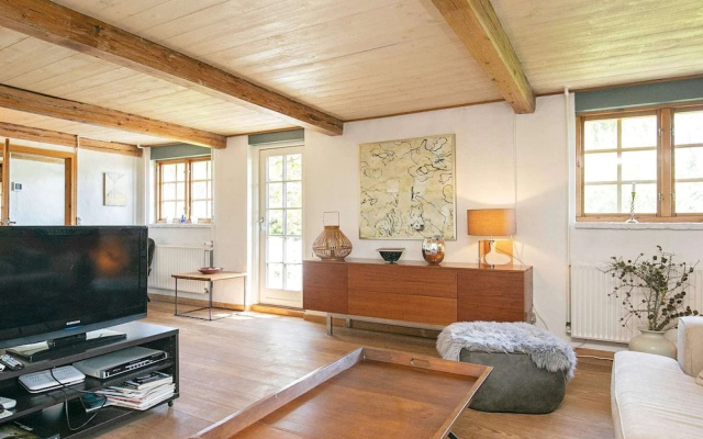 Idyllic Countryside Retreat-by Traum