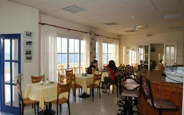 Polyvotis Hotel