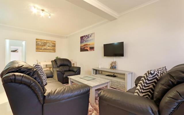 Camps Bay Beach Apartment