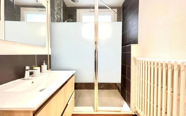 Stay house to Poitiers