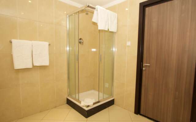 Elilly International Hotel