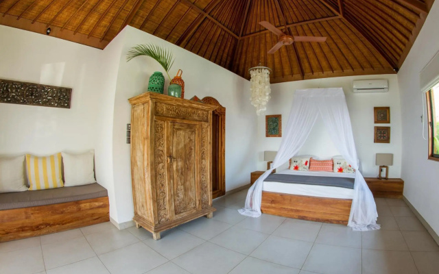Batu Karang Lembongan Resort & Spa