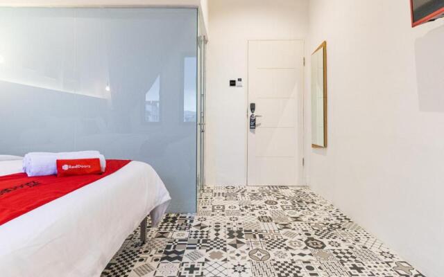 Reddoorz Plus At Mitrotel Medan