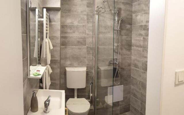 Diamond Apartment