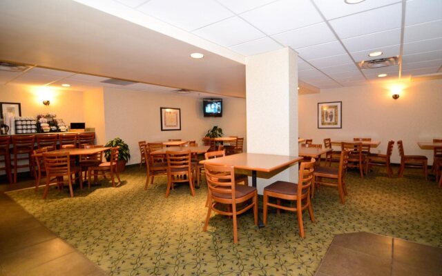 Best Western Plus Calgary Centre Inn