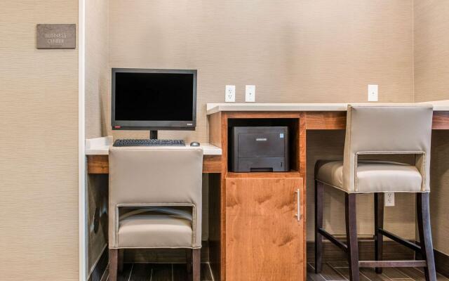 Comfort Suites Columbus Airport