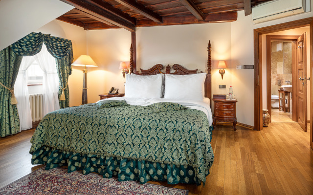 Hotel U Prince Prague by BHG