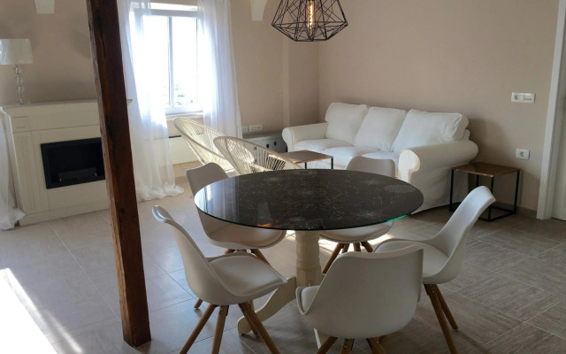 Bellavista Attic Apartment