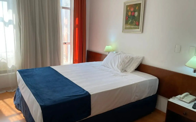 Pampas Palace Hotel