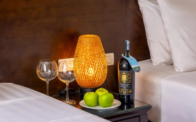 Centre Point Hanoi Hotel