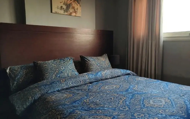Charming 3-bedroom Apartment in Alexandria With City View