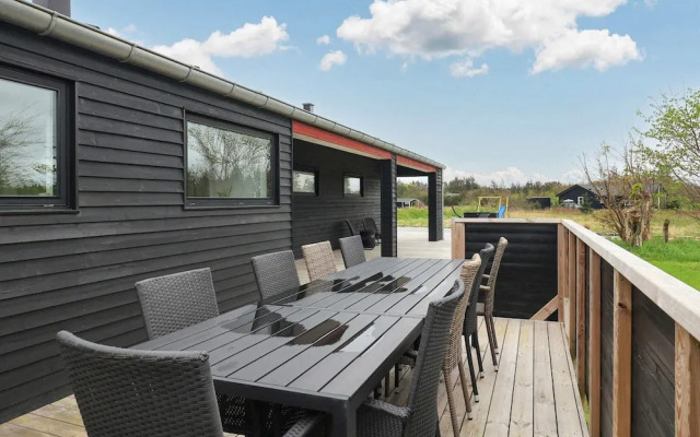 10 Person Holiday Home in Lokken