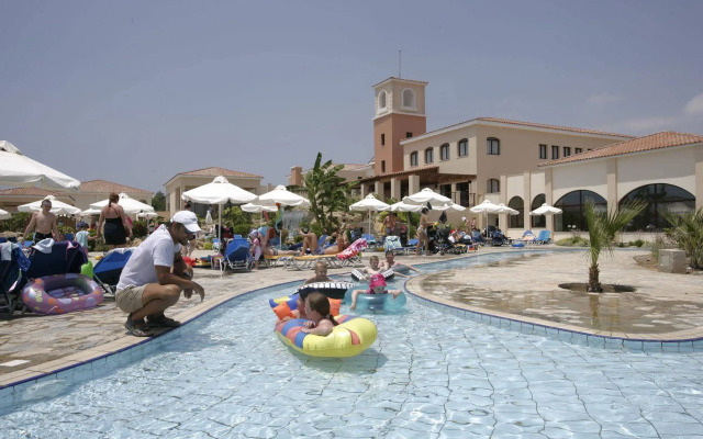 Avanti Holiday Village