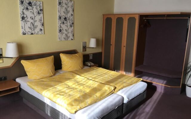 Hotel & Restaurant Hessischer Hof