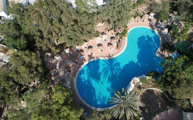 Shell Beach Hotel & Spa
