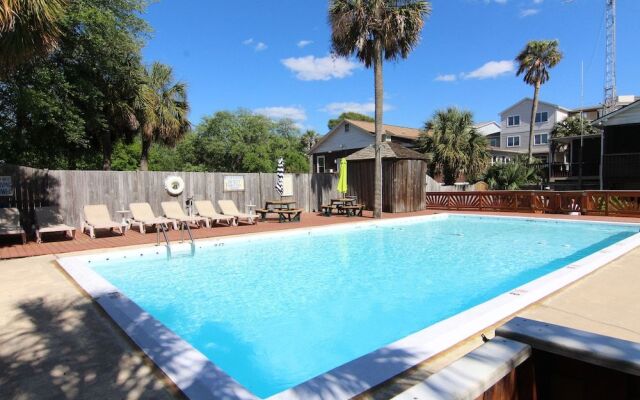 Holliday Inn of Folly Beach
