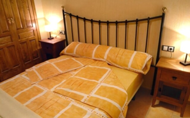 Apartamentos La Borda de Marco