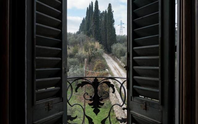 Enchanting Medici's Mansion 7 Min From Florence