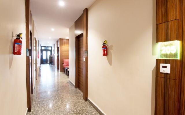 Treebo Tryst KC Manor