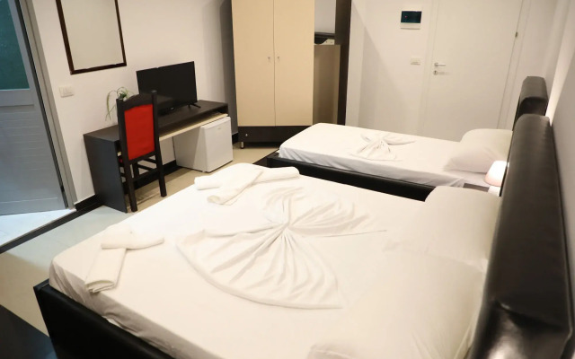 Hotel Aglon